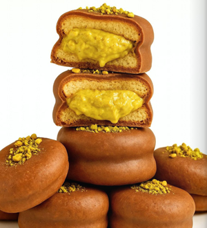 Rossi Shortbread Dubai Pistachio Milk Chocolate 12x100g